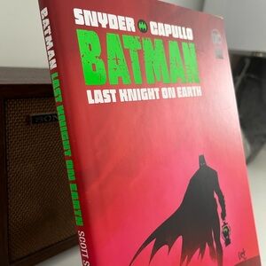 Batman Last Knight on Earth